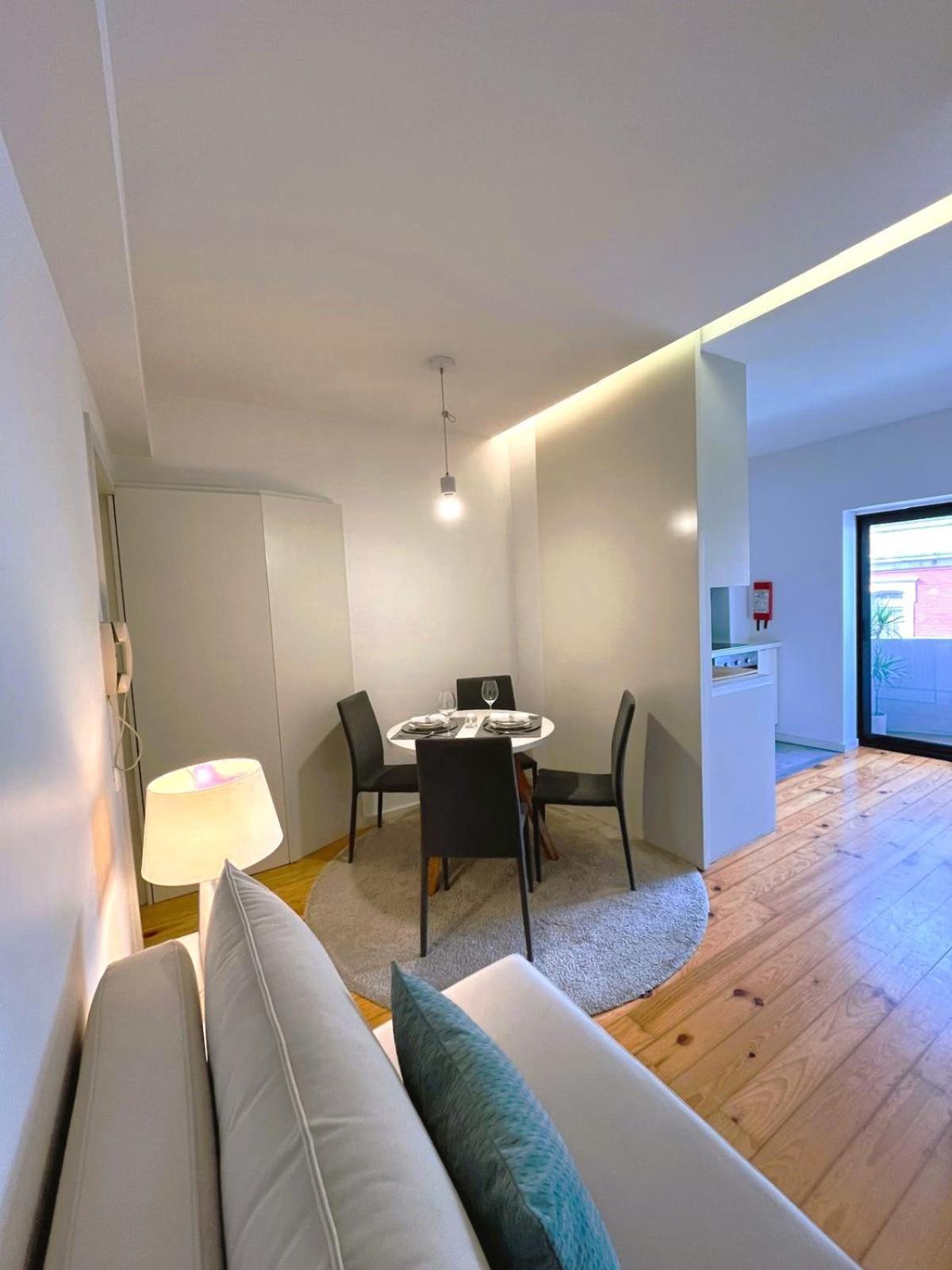 Brittos Lapa Apartment In Porto Center ภายนอก รูปภาพ