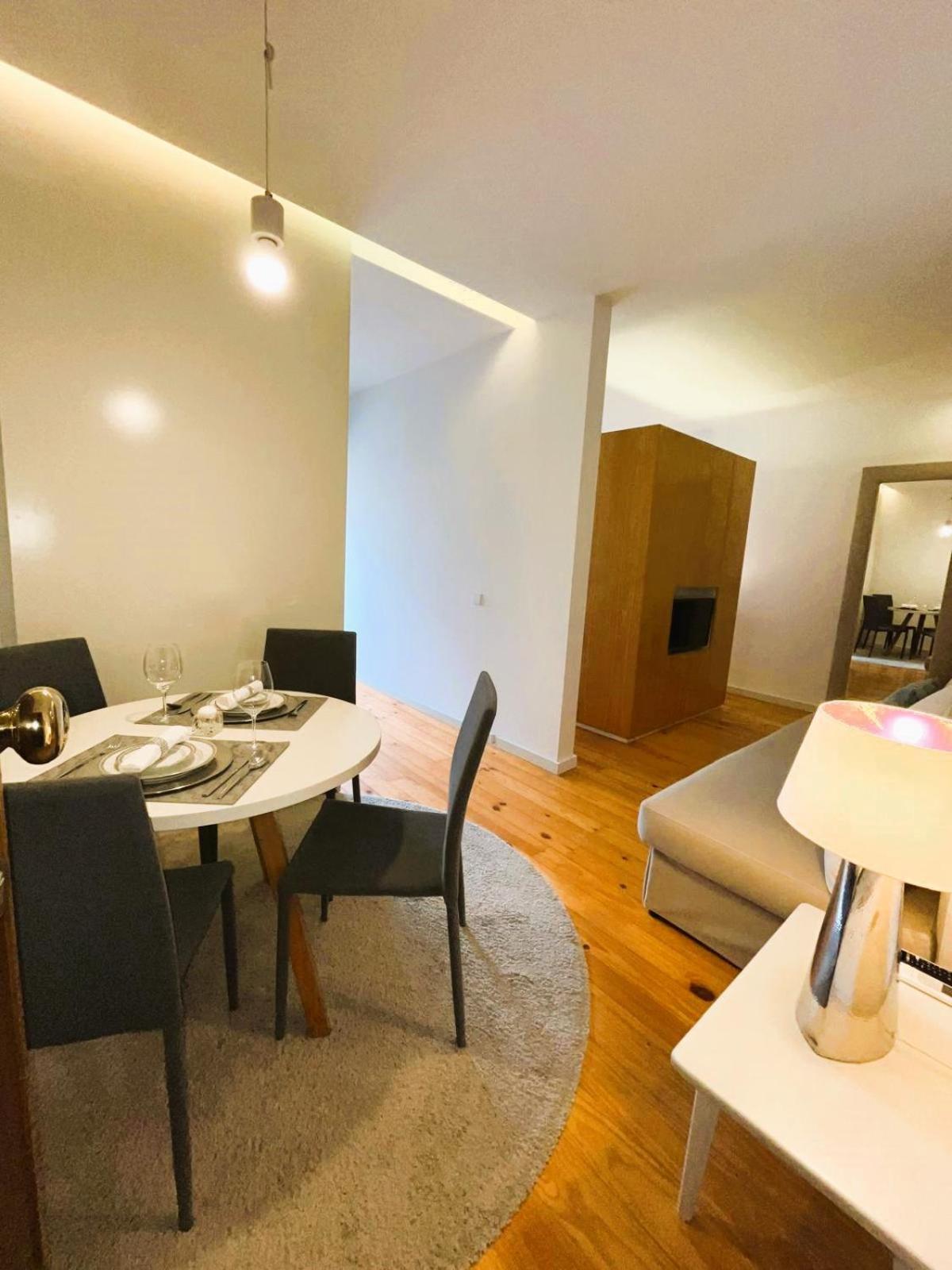 Brittos Lapa Apartment In Porto Center ภายนอก รูปภาพ